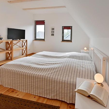 Reetdachhaus "Treibholz" Villa Wiek auf Rügen Екстериор снимка