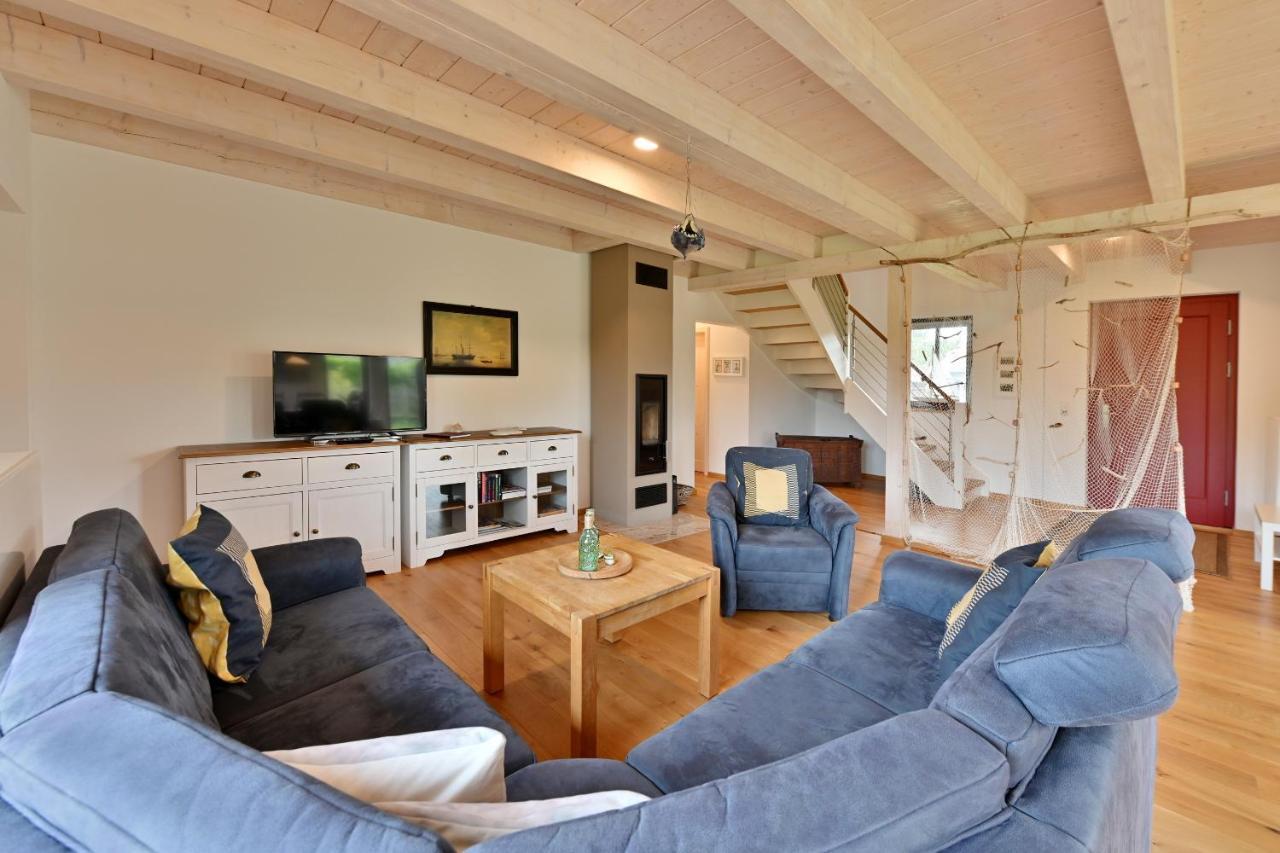Reetdachhaus "Treibholz" Villa Wiek auf Rügen Екстериор снимка